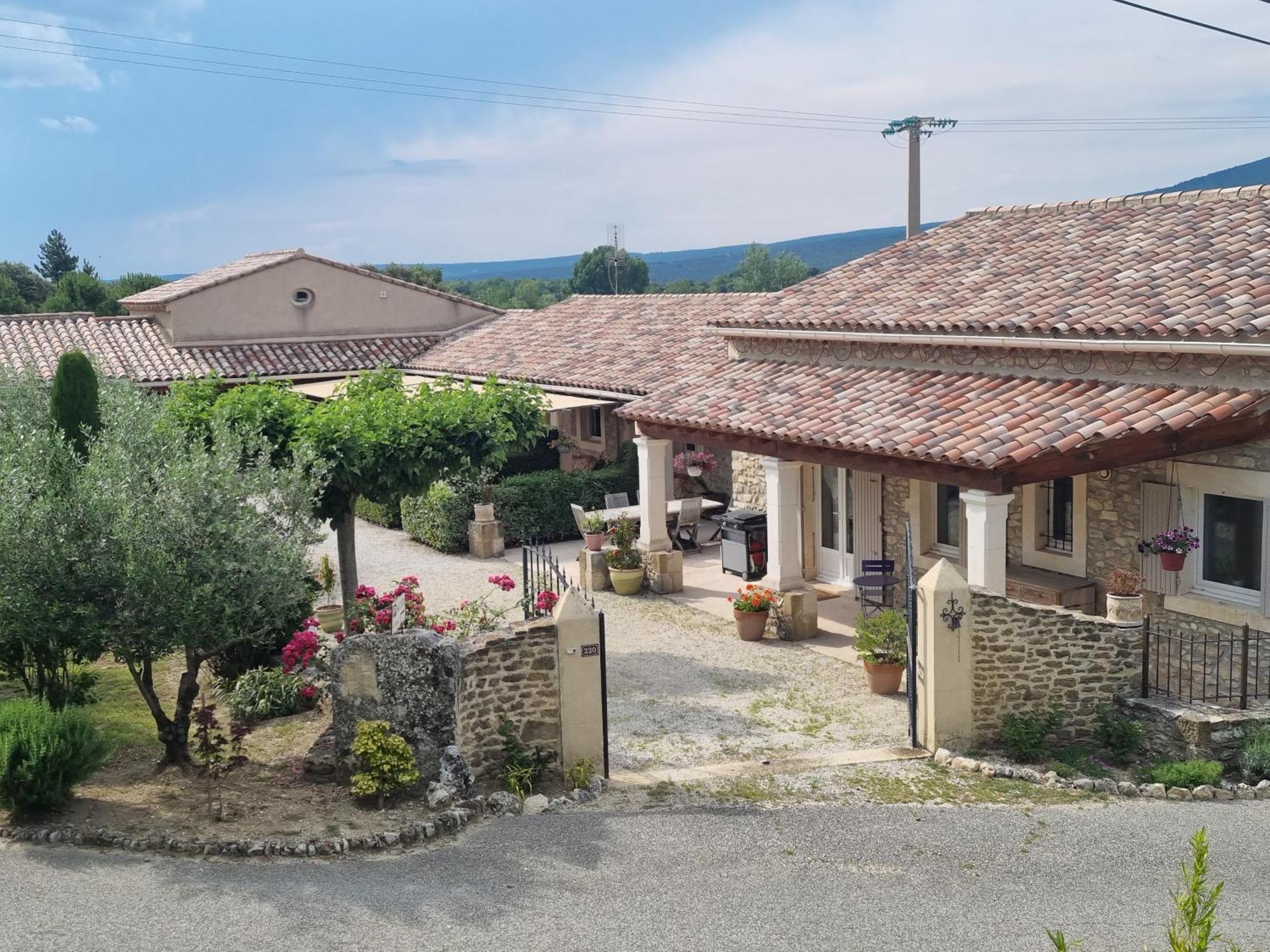 La Fanette Hotel Montbrison-sur-Lez Exterior foto